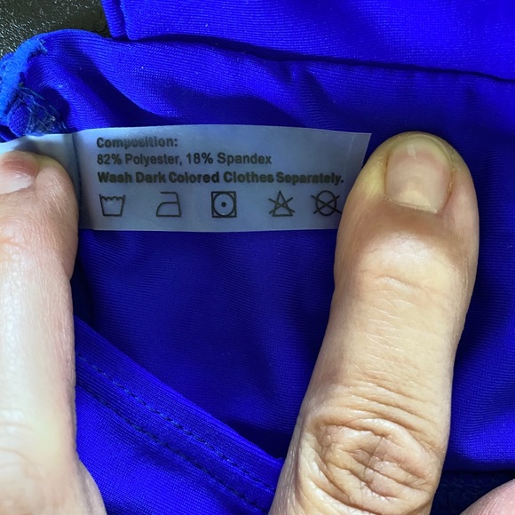 Bundle of 2 Bikini Tops size sm/med - Picture 7 of 12